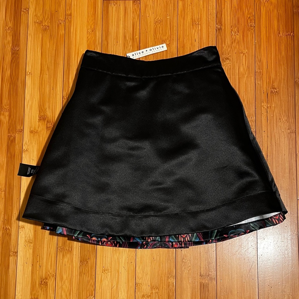NWT ALICE + OLIVIA Stora Pleated Pouf Skirt in Ombre Deco Size 2 - Picture 10 of 16